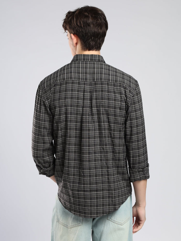 Vololo - Relaxed Fit Checks Shirt - Black