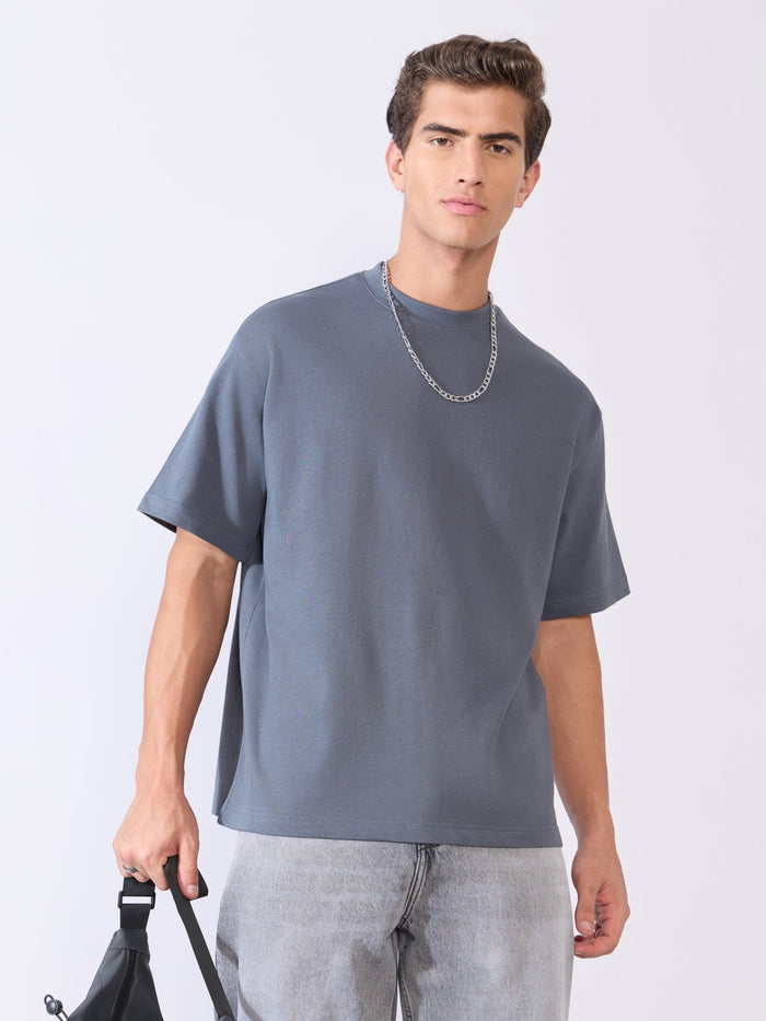 Men's Loose Fit Round Neck T-Shirt in dark grey