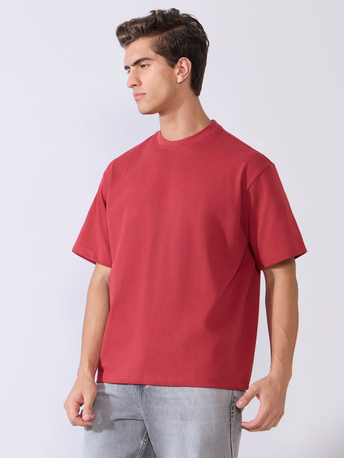 Men's Loose Fit Round Neck T-Shirt in red