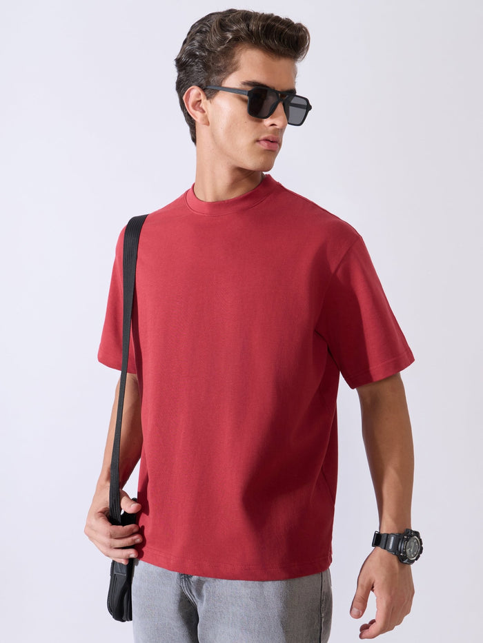 Men's Loose Fit Round Neck T-Shirt in red