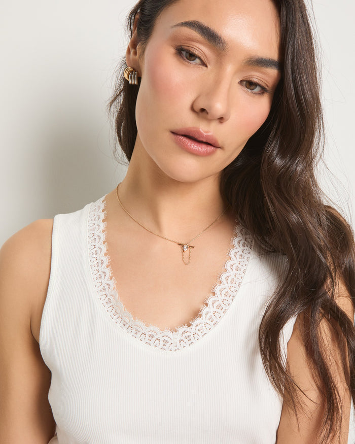 White $|& SEAS Whitecap Lace Trim Tank - SOF Full Front