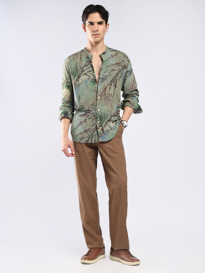 Xisoni - Abstract Printed Mandarin Collar Shirt - Moss Green