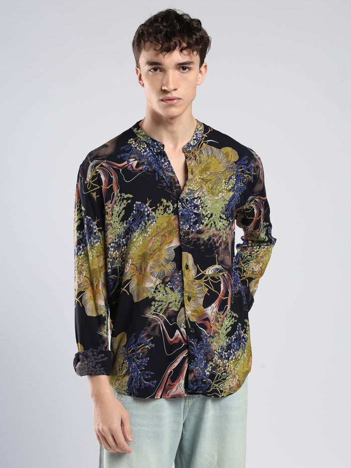 Xisoni - Abstract Printed Mandarin Collar Shirt - Olive Green