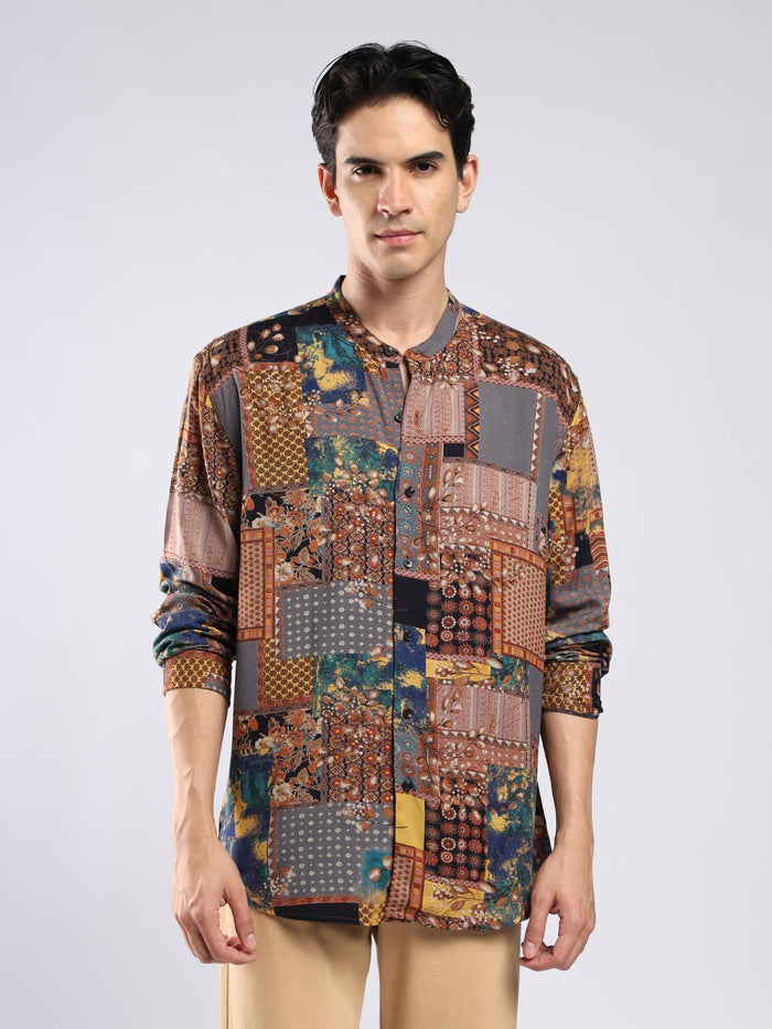 Xisoni - Abstract Printed Mandarin Collar Shirt - Rust Brown